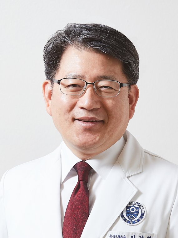 연세대학교 원주의과대학 이강현 교수