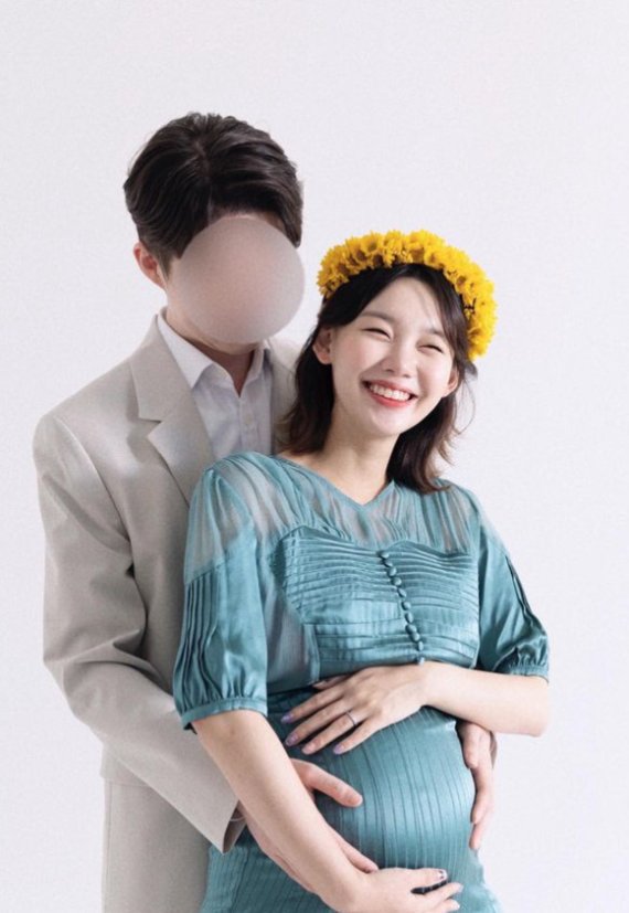 '최연소 아나운서' 김수민, 임신 소식 발표 "새로운 삶의 이유 생겨"