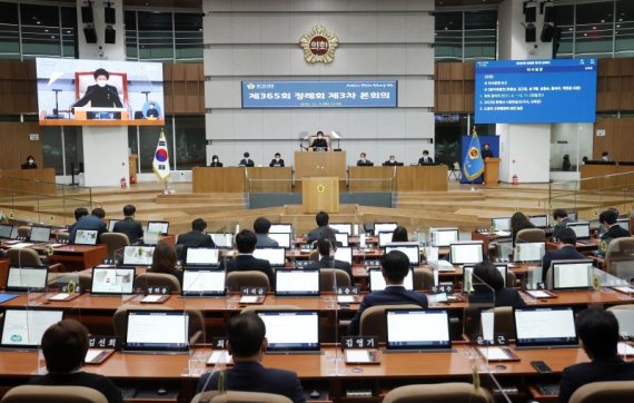 78대 78 경기도의회, 첫 가부 동수 부결은 '김동연 GTX예산'