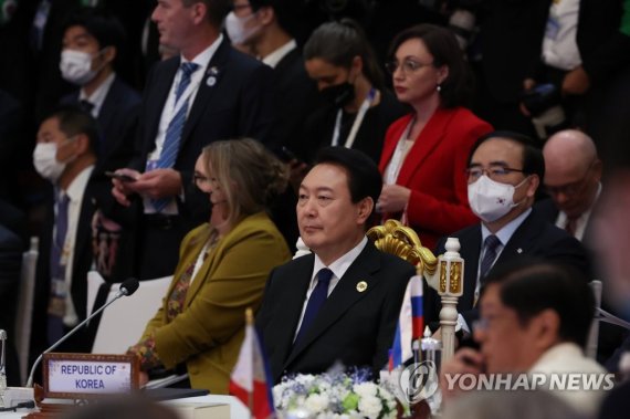 [속보] 기시다 후미오 "이태원 슬픈 사고에 애도"