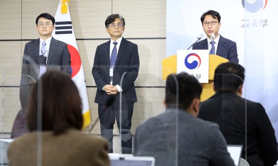 [2023수능]출제위원장 "국어·영어, EBS 연계율 50%대"(종합)