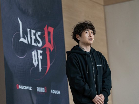 17일 'P의 거짓' 미디어 인터뷰에 참석한 최지원 총괄 디렉터(네오위즈 제공)