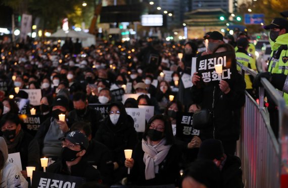 이번 주말도 대규모 도심 집회…