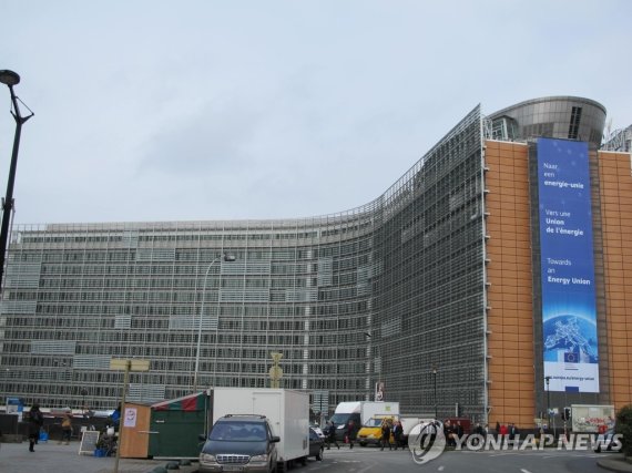 EU 집행위, 가스값 상한선 '275유로' 설정 추진