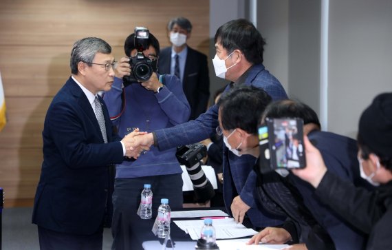 '강제징집·프락치 강요 사건' 진실규명… '강제징집·프락치 강요 사건' 진실규명…