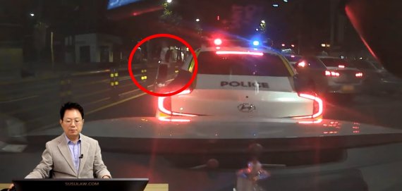 역주행 킥보드에 경찰차 급제동, 택시기사의 억울한 사연
