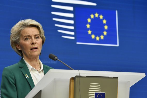 EU, '기업 여성 이사 33% 할당' 의무…2026년 6월부터 적용