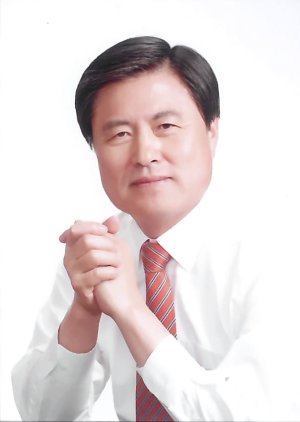대학 총장 된 前 부산시장… "신라대, 동남권 대표사학 될것"[인터뷰]