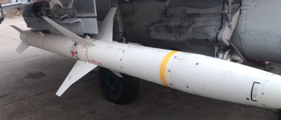 [서울=뉴시스]미국이 러시아의 방공망을 무력화하기 위해 우크라이나에 지원한 AGM-88B 고속 대(對) 레이더 미사일(함·HARM)의 모습. (사진=우크라이나 국방부 트위터 캡쳐). 2022.09.15. *재판매 및 DB 금지.