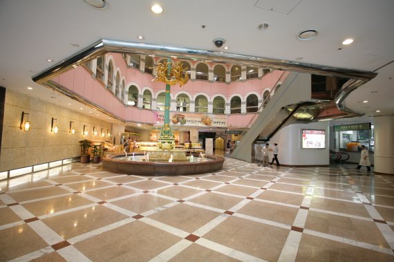 [서울=뉴시스] 부산 동래 허심청. (사진=한국관광공사 '대한민국 구석구석') 2022.11.26. photo@newsis.com *재판매 및 DB 금지