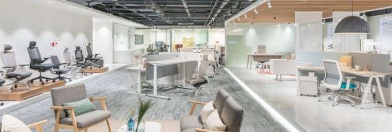 퍼시스 서울본사 쇼룸(퍼시스 홈페이지 갈무리)