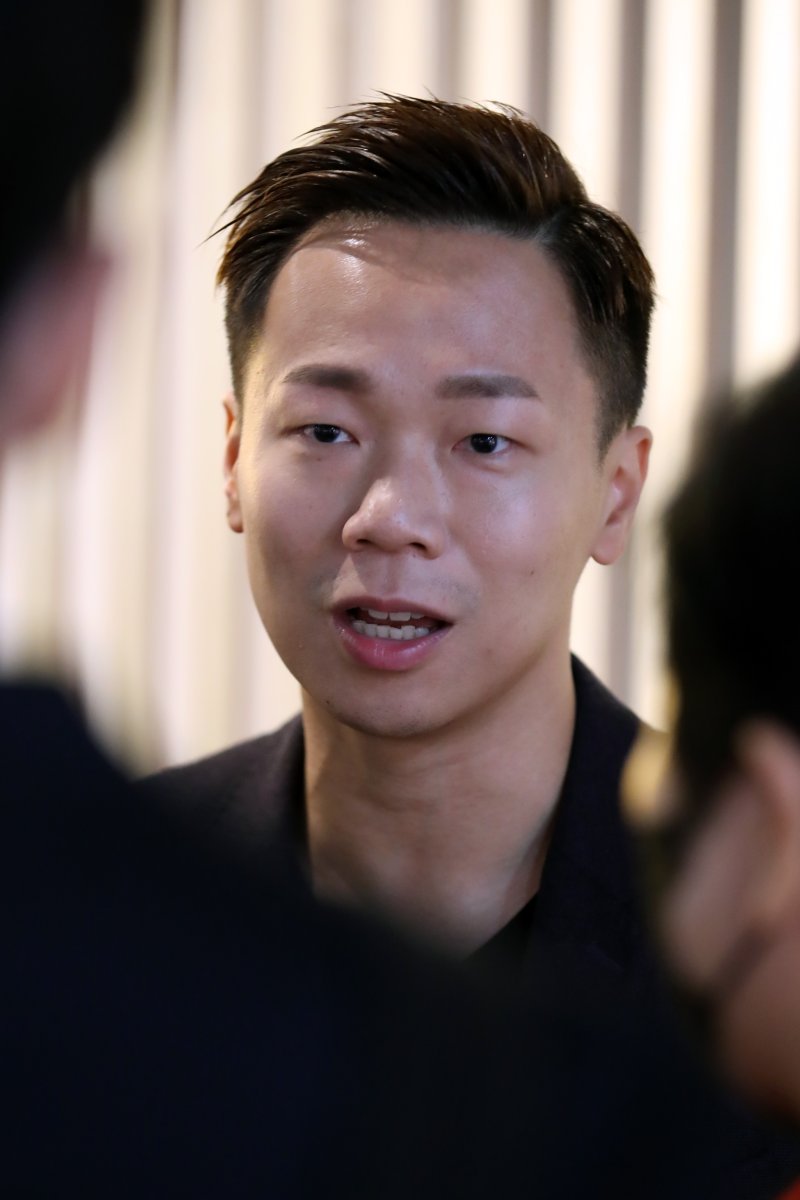 [홍콩=뉴시스] 박진희 기자 = 재키 호(JACKY HO) 아시아 태평양 20세기 및 21세기 미술 부서 이브닝 경매 헤드 및 부사장이 29일 크리스티 홍콩 프리뷰 전시장인 홍콩 컨벤션 센터(HKCEC)에서 한국 취재진과 인터뷰를 하고 있다. 2022.11.29. pak7130@newsis.com