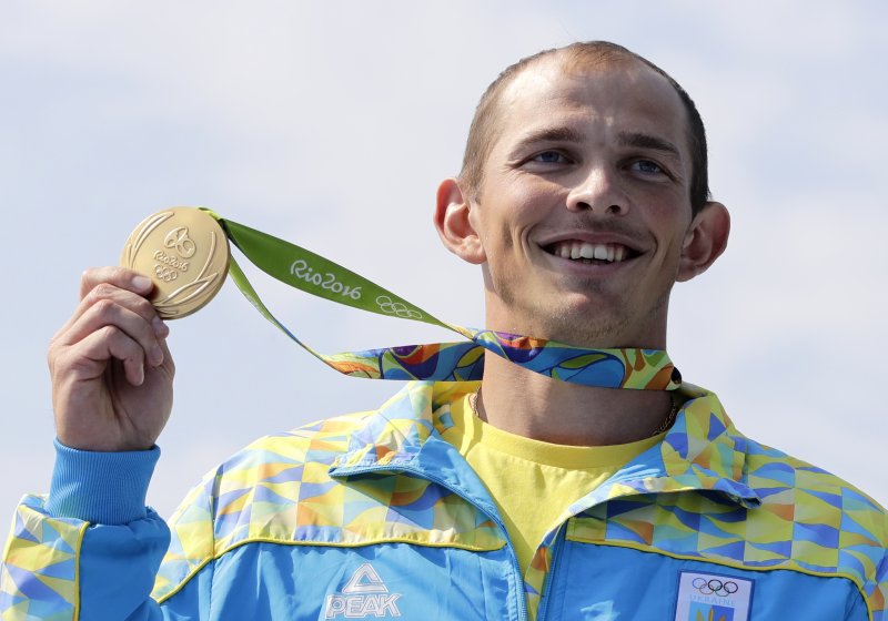[AP/뉴시스] 2016년 올림픽 카누 200m 결승전에서 금메달을 획득한 우크라이나의 유리 체반 선수.
