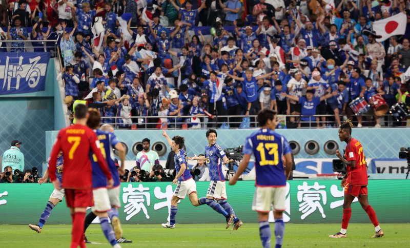 일본 다나카 아오가 1일(현지시간) 저녁 카타르 도하 칼리파 스타디움에서 열린 2022 카타르 월드컵 조별리그 E조 3차전 스페인과 일본의 경기 후반전에서 역전골을 넣은 뒤 기뻐하고 있다. 2022.12.2/뉴스1 ⓒ News1 이동해 기자