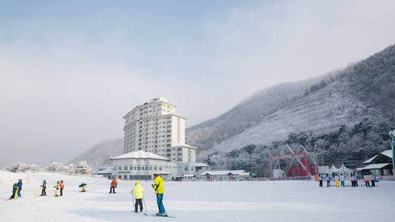 엘리시안 강촌 스키장이 오는 9일 문을 열고 겨울 시즌을 시작한다.(엘리시안 리조트 제공)/뉴스1