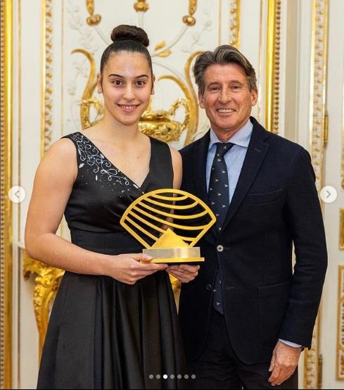 2022 세계육상연맹 여자부 라이징스타에 뽑힌 비야고스(왼쪽) [세계육상연맹 인스타그램 캡처. 재판매 및 DB금지]