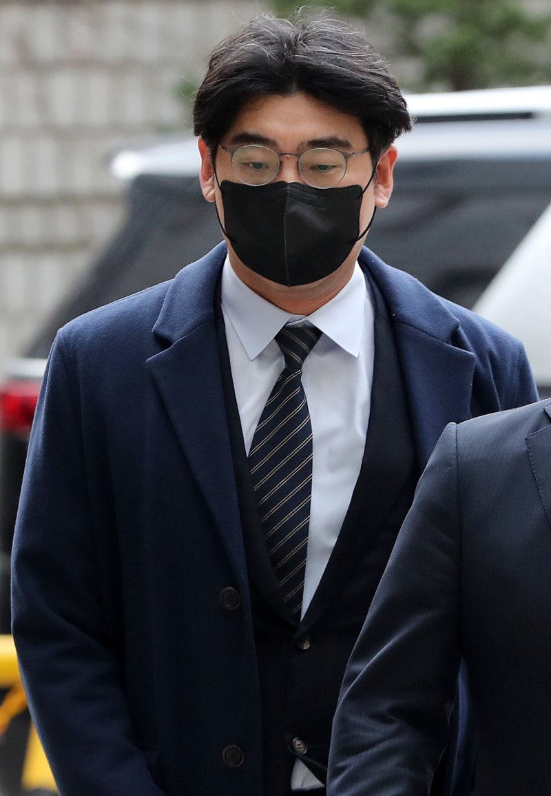 송치형 두나무 의장, 2심도 무죄…재판부 