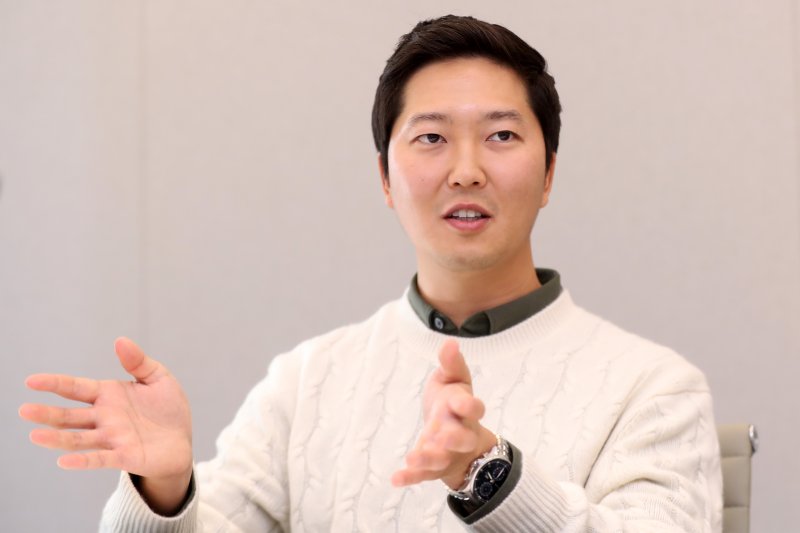 차명훈 코인원 대표가 2일 서울 영등포구 여의도 코인원 본사에서 뉴스1과 인터뷰를 하고 있다. 2022.12.2/뉴스1 ⓒ News1 민경석 기자