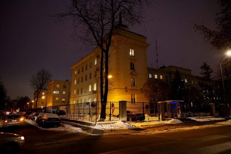 A general view of a building of the Polish Police Headquarters, where, according to Poland's interior ministry, top cop was injured by an exploding official gift, in Warsaw, Poland December 15, 2022. REUTERS/Kuba Stezycki /사진=연합 지면외신화상