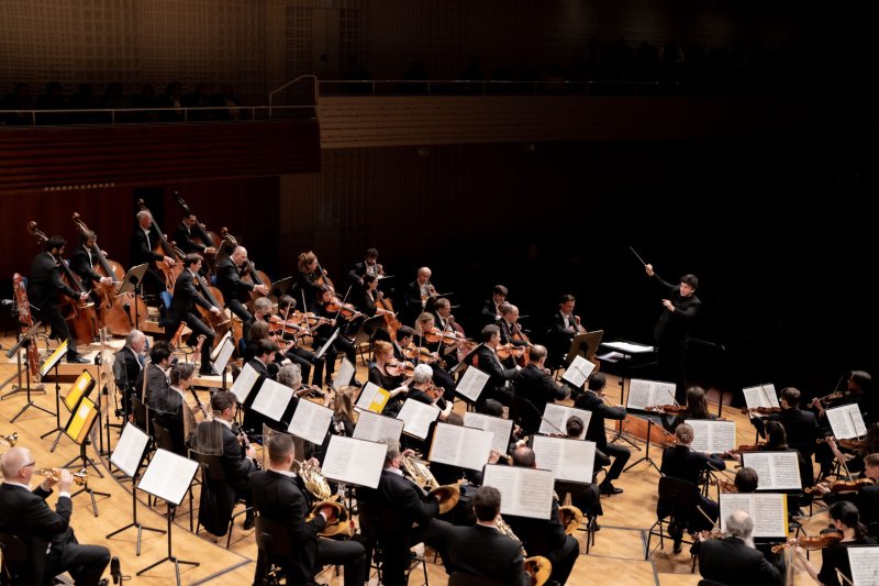 [서울=뉴시스]루체른 심포니. (사진=Marco Borggreve 제공) 2022.12.19. photo@newsis.com *재판매 및 DB 금지