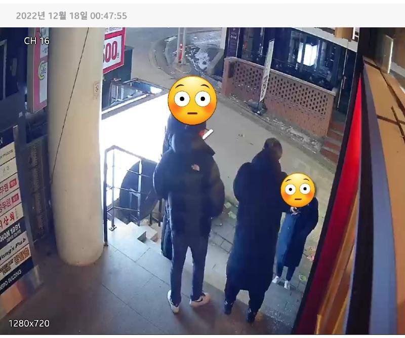 "오늘 새벽에 당했다" CCTV를 보니 4명이...