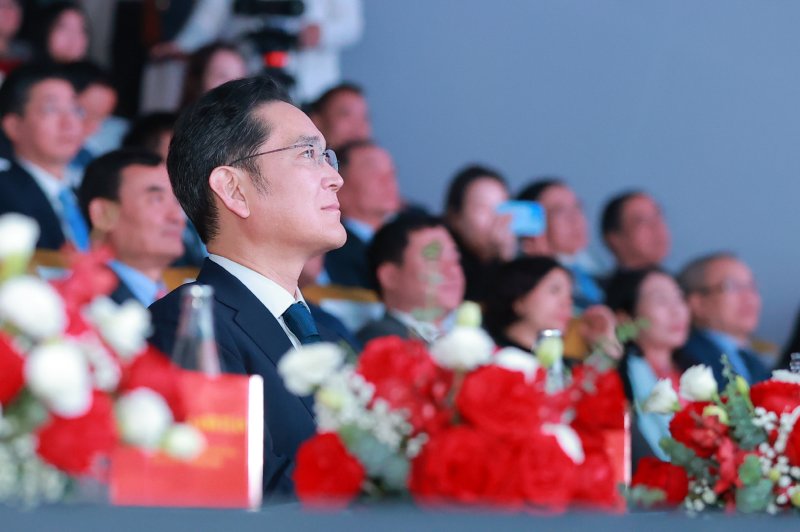 이재용 삼성전자 회장은 지난해 12월 베트남 하노이 THT 지구에 위치한 삼성 R&D센터 준공식에 참석했다. 삼성전자 제공