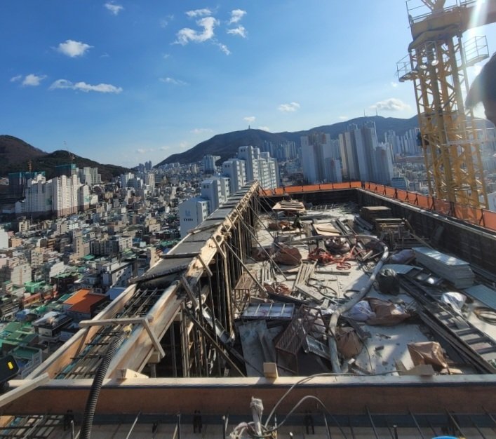 부산 신축건물서 작업하던 50대의 비극, 추락 사망