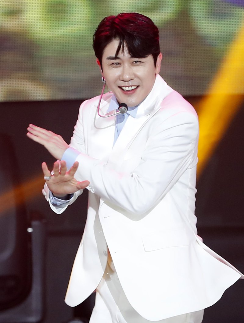 영탁, 31일 MBC '가요대제전' 출연