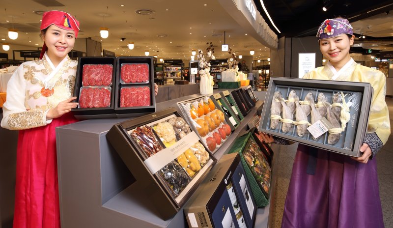 롯데백화점 대구점은 올해 설 선물용으로 한우 등 프리미엄 상품 물량과 폼목 수를 늘렸다.(롯데백화점 제공)