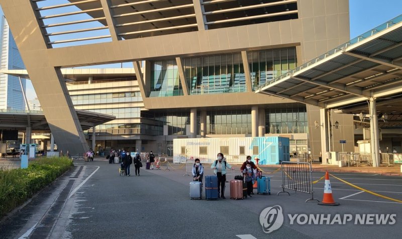 홍콩 선전 검문소 (출처=연합뉴스)