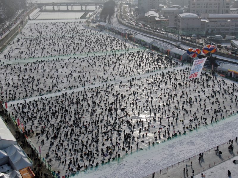 추워도 좋다, 3년만에 돌아온 산천어축제