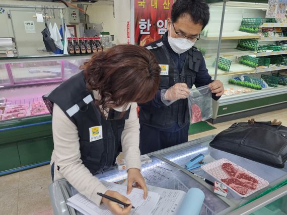 전남도, 설 앞두고 수입산 소고기 한우 둔갑 특별단속