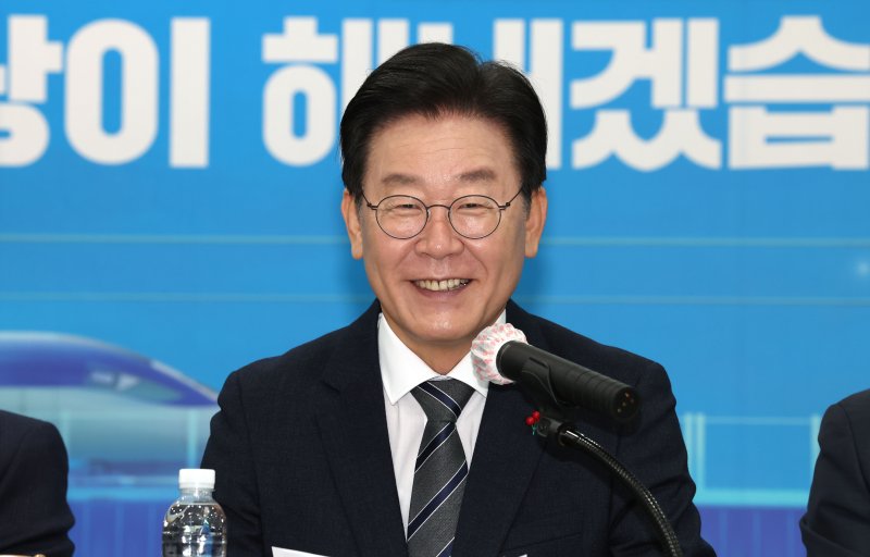 이재명 “檢 폭력·왜곡·조작에 굴하지 않을 것”