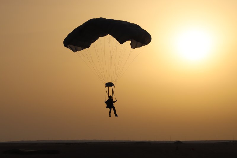 아크부대 고공강하훈련. (합동참모본부 제공) 2023.1.1/뉴스1