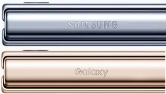 갤럭시Z플립 시리즈에 적용된 'SAMSUNG' 로고(위)와 일본에서 공급되는 'Galaxy' 로고.