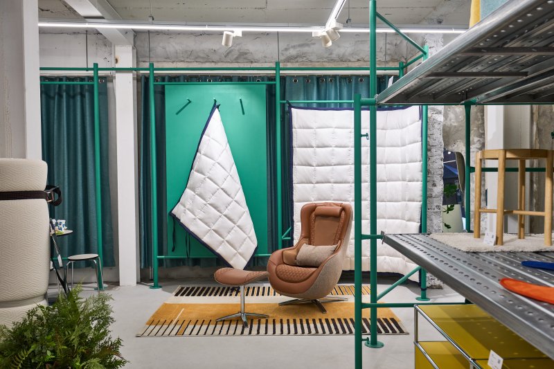 [서울=뉴시스] 세라젬이 지난 13일 유명 패션, 식음료 브랜드가 주로 팝업 스토어를 여는 서울 성수동에 팝업 스토어를 열었다. 사진은 세라젬의 팝업 스토어 모습. (사진=세라젬 제공) *재판매 및 DB 금지