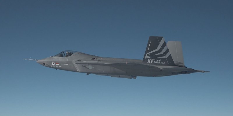 '보라매'(KF-21) 시제 1호기의 비행 모습. 방위사업청 제공