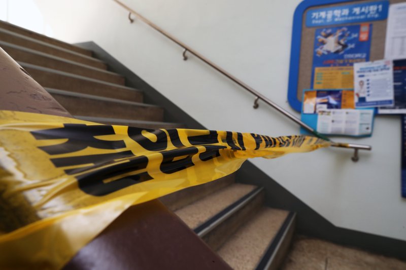 성폭행 당하다 대학 건물서 ‘추락사’…法 학교엔 배상책임 없다 이유는