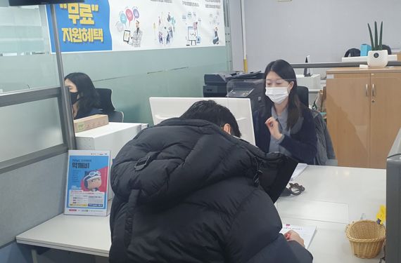 전남도, 소상공인 금융비용 부담 완화 시책 확대