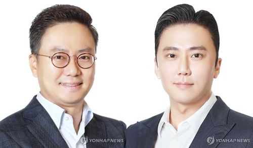 홍정국 BGF 사장(왼쪽)과 홍정혁 BGF에코머티리얼즈 대표. 사진=연합뉴스