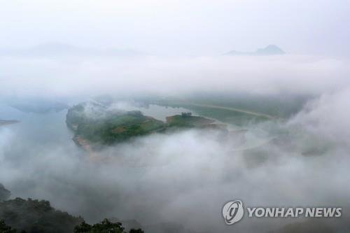 전북 임실군 옥정호 물안개 자료사진. /사진=연합뉴스