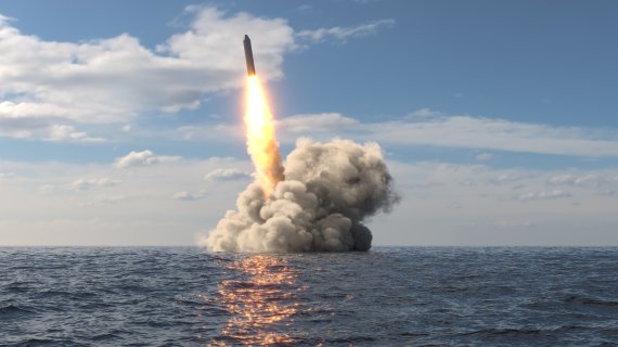미 전략 핵잠수함(SSBN)에서 SLBM(트라이던트-2 D5)을 시험 발사하고 있다. 자료=게티이미지