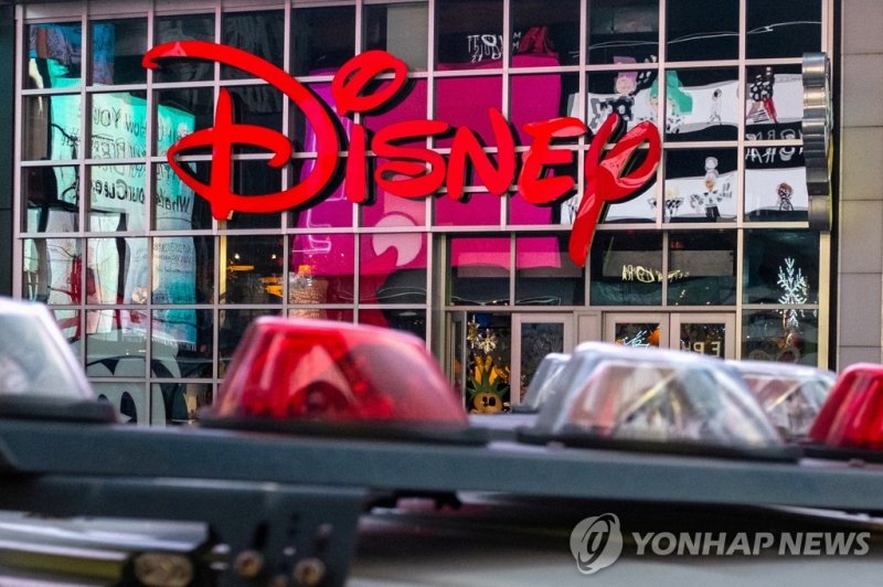홍콩 디즈니플러스 '심슨가족' 中 강제노동 수용소 내용 삭제 (출처=연합뉴스)