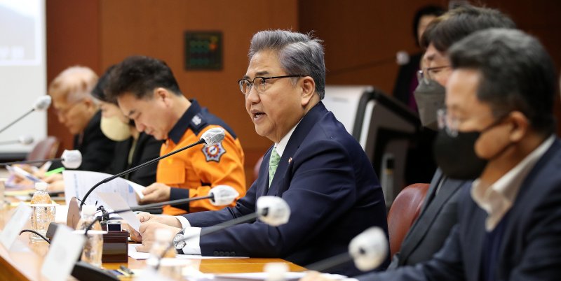 박진, 튀르키예에 "탐색구조팀 중심 60명 해외긴급구호대 파견"