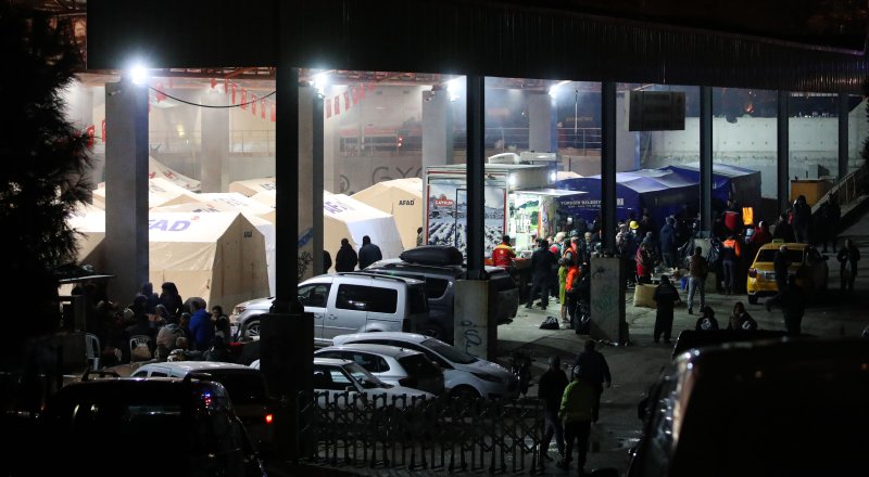 [아다나=뉴시스] 권창회 기자 = 9일 오후(현지시간) 튀르키예 아다나 시내의 지진 현장 인근에 마련된 이재민 임시숙소. 2023.02.10. kch0523@newsis.com