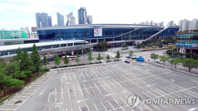 벡스코 야외 주차장 부지 [촬영 조정호]