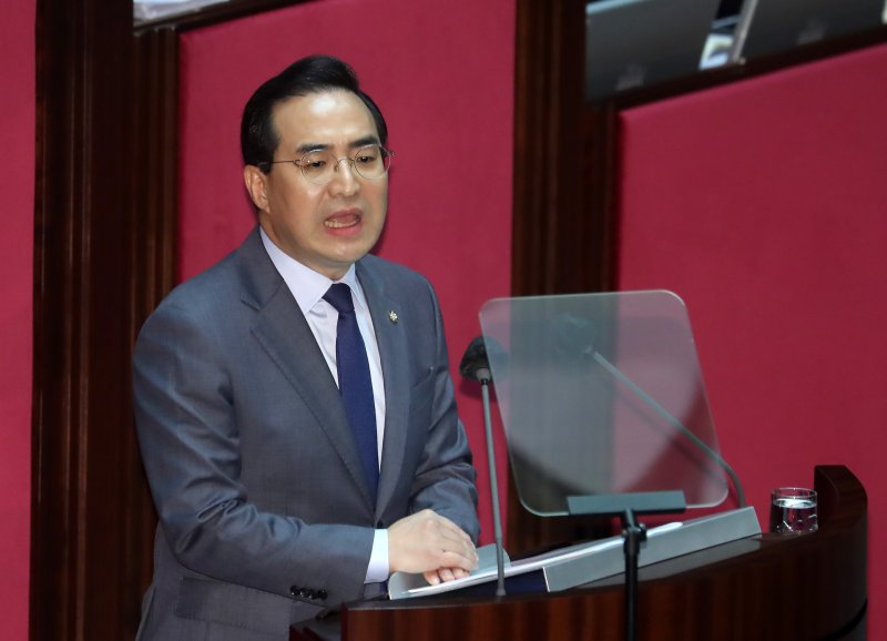 박홍근 더불어민주당 원내대표가 13일 오전 서울 여의도 국회에서 열린 제403회 국회(임시회) 5차 본회의에서 교섭단체 대표 연설을 하고 있다. 뉴시스