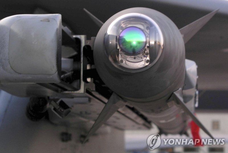 AIM-9X 사이드와인더 적외선 유도 공대공 미사일. 사진=연합뉴스