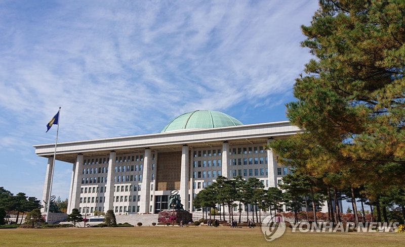 국회 상임위 회의 인터넷 중계에 자막 제공된다