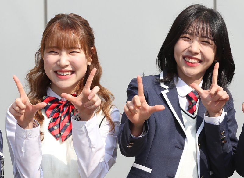 'SNL 코리아 시즌3' 방송인 김아영과 주현영(오른쪽)이 해맑은 미소를 짓고 있다. ⓒ News1 권현진 기자